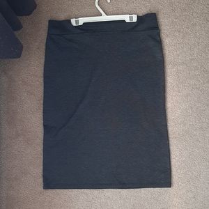 Meadium length  Skirt good condition
